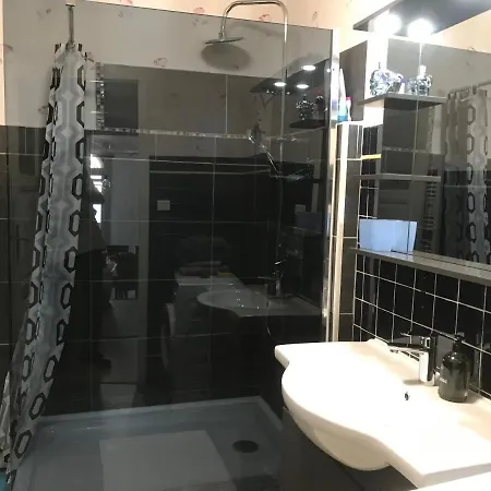 Bel Appartement Bagneres De Luchon Centre Buitenkant foto