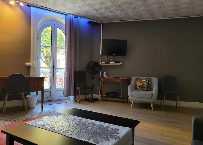 Bel Appartement Bagneres De Luchon Centre